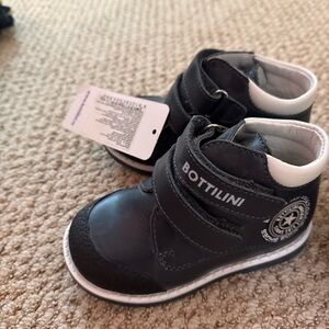 Navy Bottilini Leather Orthopedic Ankle Boots